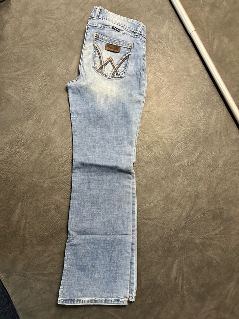 Wrangler Light Blue Flare Bootcut Jeans 13/34 with Embroidered Back Pocket